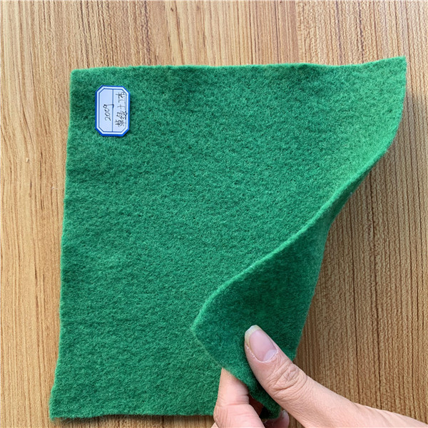 撸撸片在线和无纺布的区别